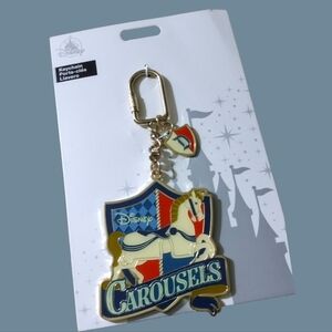 🎯🎯 SALE 🎯🎯 Nwt Disney Carousel Keychain